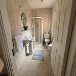 Διαμέρισμα Lakeside 2bedroom