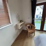 Lakeside 2bedroom Διαμέρισμα *