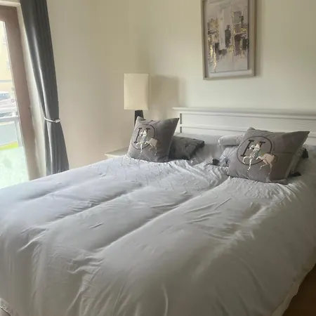 Lakeside 2bedroom شقة