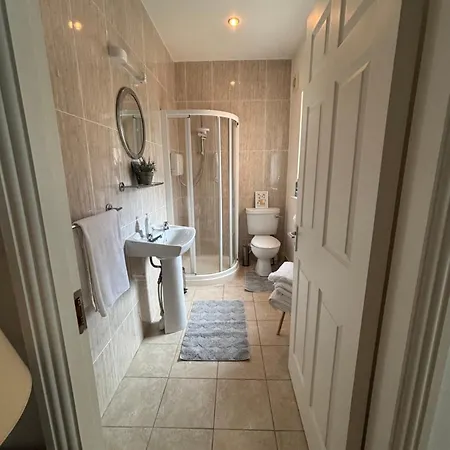 Lakeside 2bedroom Killaloe