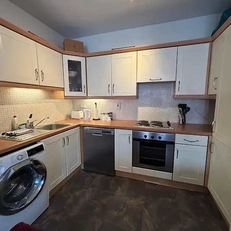 Lakeside 2bedroom * كيلالوي